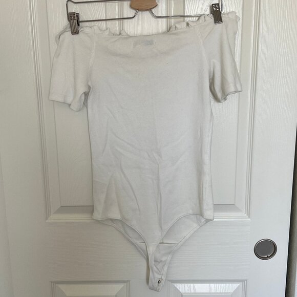 Abercrombie Off-Shoulder White Bodysuit - Picture 4 of 4